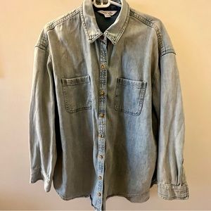 Denim Oversized Shacket/Boyfriend Shirt in medium wash size L